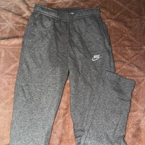 Nike Heather Gray Joggers Relaxed Fit Soft Fleece